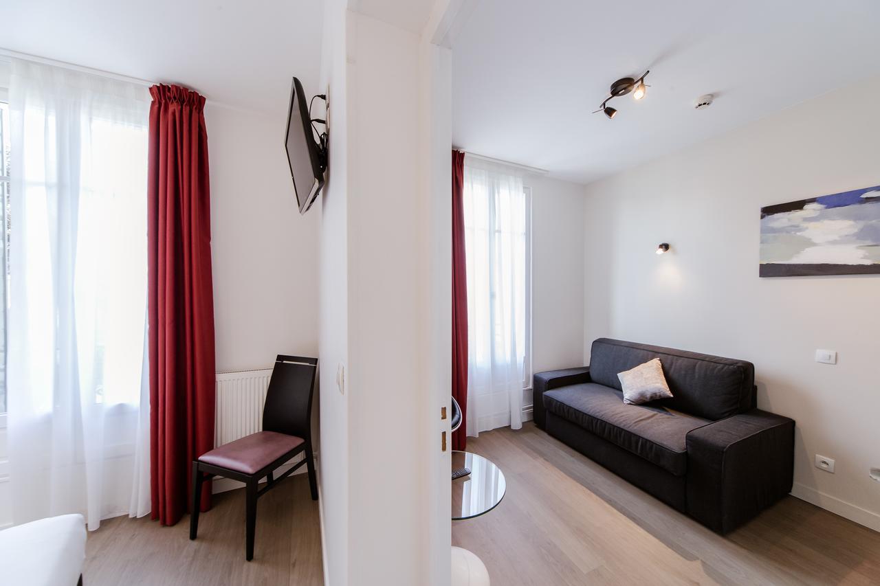 Logis Hotel - Le Petit Bellon سونلي المظهر الخارجي الصورة