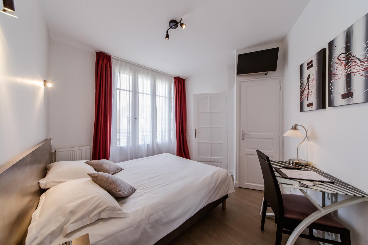 Logis Hotel - Le Petit Bellon سونلي المظهر الخارجي الصورة