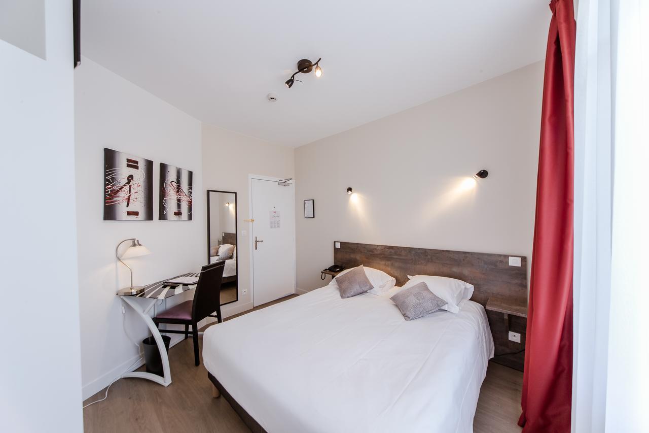 Logis Hotel - Le Petit Bellon سونلي المظهر الخارجي الصورة